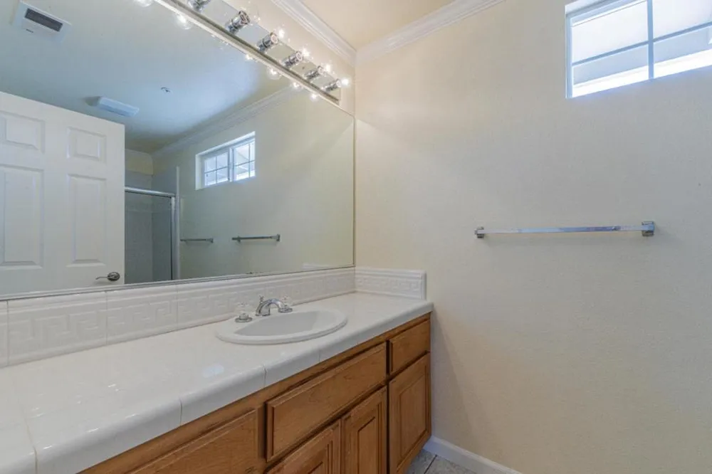 1520 Cambridge Court Salinas, CA 93906
