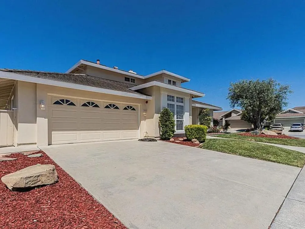 1520 Cambridge Court Salinas, CA 93906