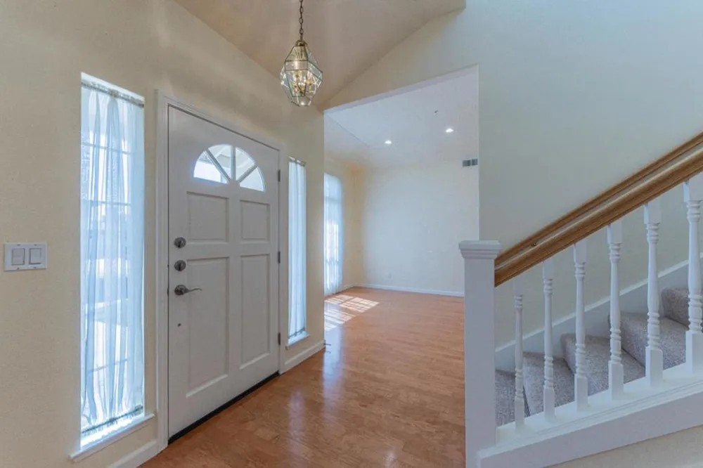 1520 Cambridge Court Salinas, CA 93906