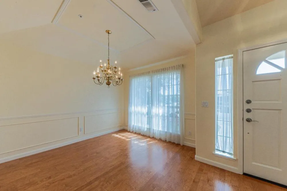 1520 Cambridge Court Salinas, CA 93906