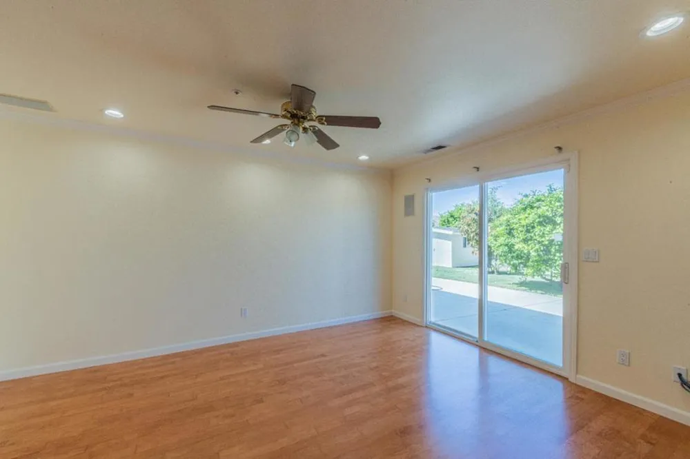 1520 Cambridge Court Salinas, CA 93906