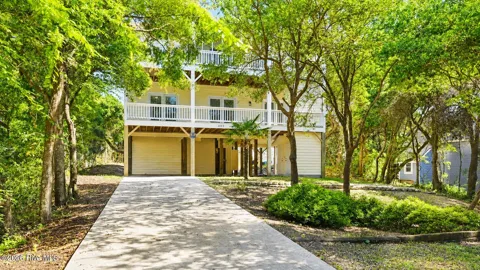 1103 Timber Trail