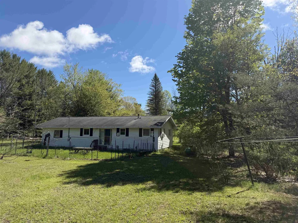 6296 Reynolds Road Almira Township, MI 49650