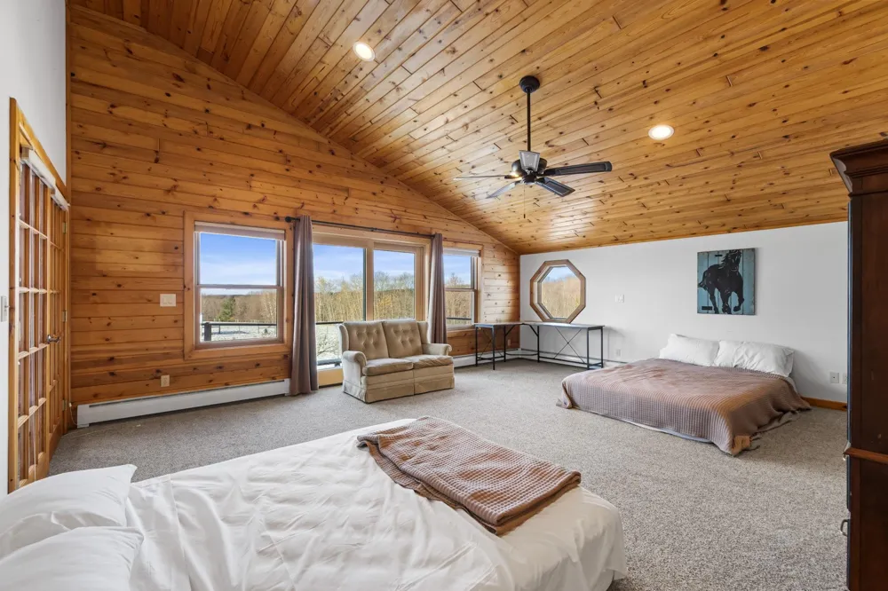 130 S Peninsula South Arm Township, MI 49727