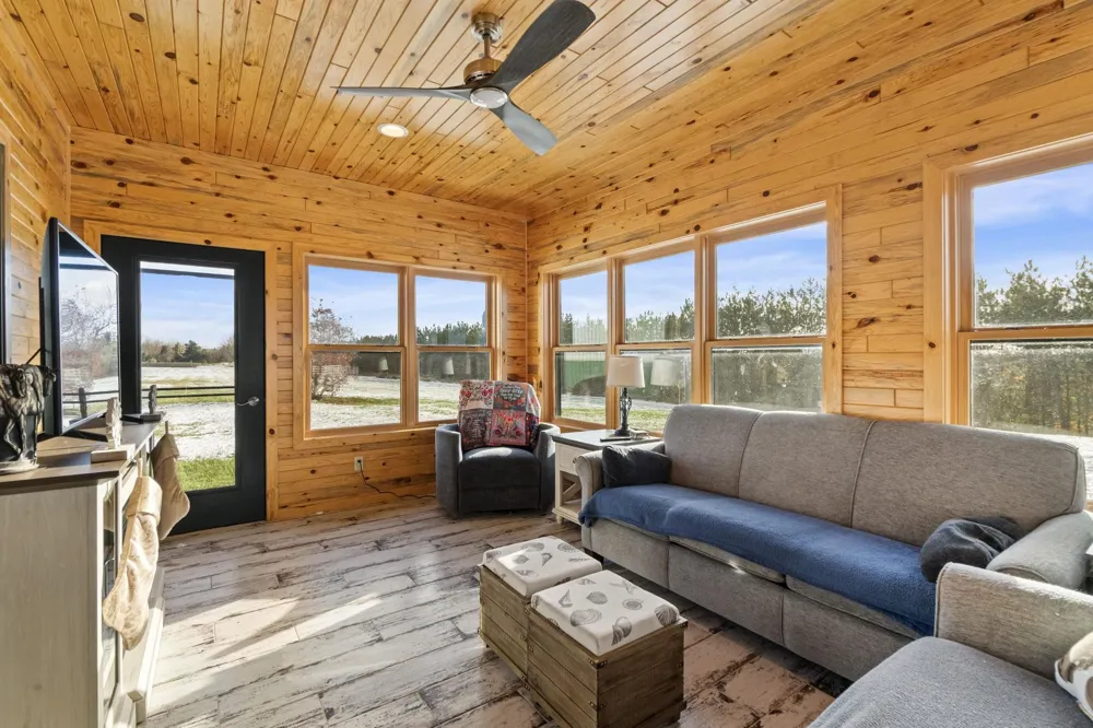 130 S Peninsula South Arm Township, MI 49727