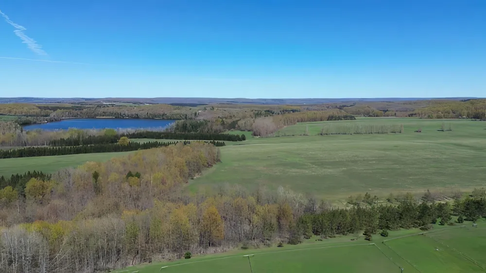 130 S Peninsula South Arm Township, MI 49727