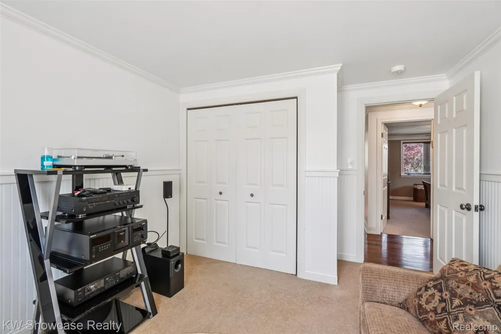 474 Beverly Island Drive Waterford Charter Township, MI 48328