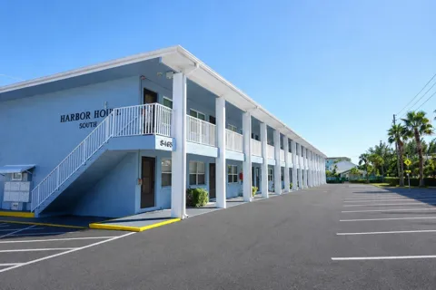 8465 W GULF BOULEVARD #52