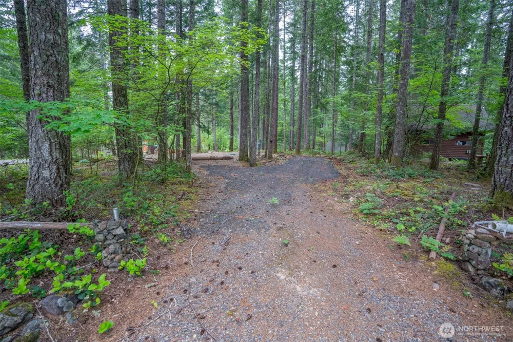 21 Quinault Place Hoodsport, WA 98548