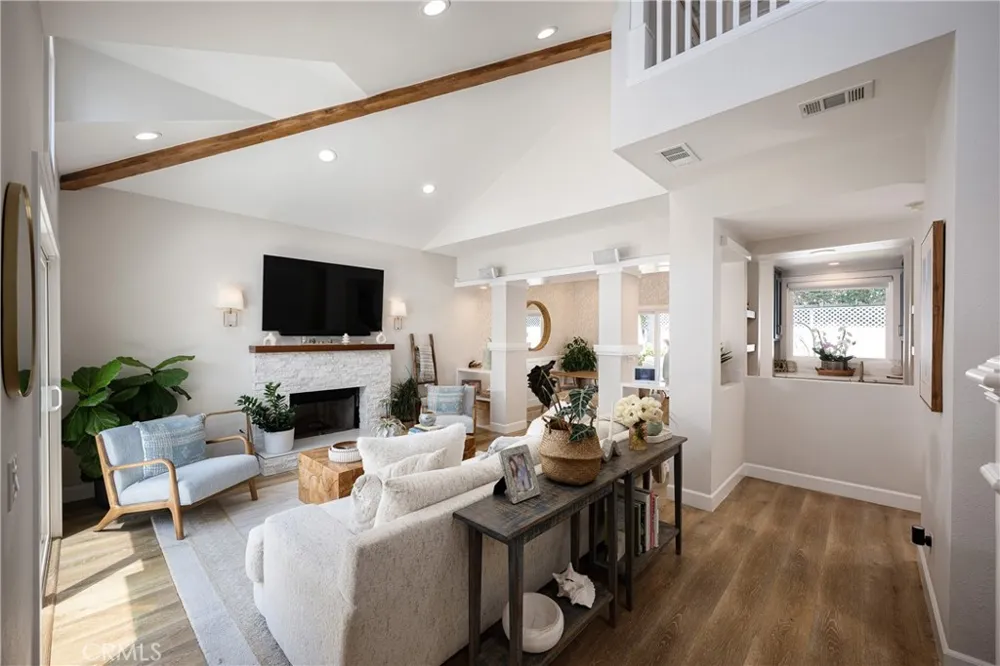 1603 Sea Horse Circle Costa Mesa, CA 92627