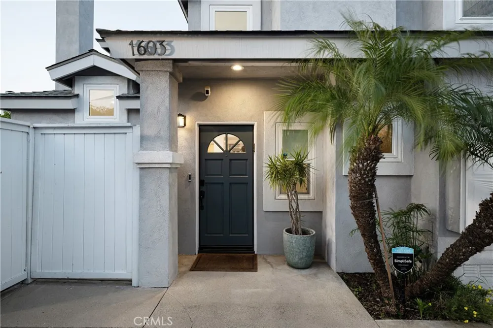 1603 Sea Horse Circle Costa Mesa, CA 92627