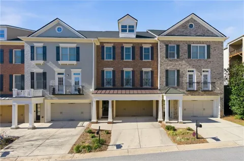 6187 Trumbul Oaks Court
