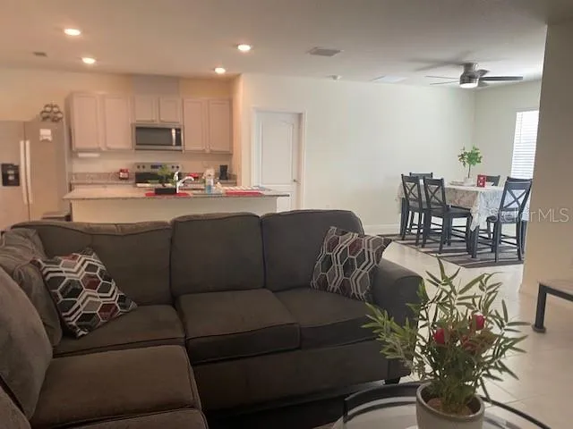 11370 AMBER RIDGE DRIVE Zellwood, FL 32798