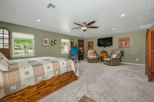 4529 Quiet Waters North Zulch, TX 77872