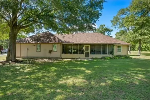 4529 Quiet Waters North Zulch, TX 77872