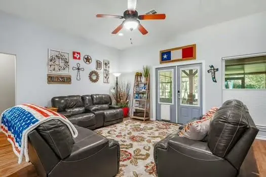 4529 Quiet Waters North Zulch, TX 77872