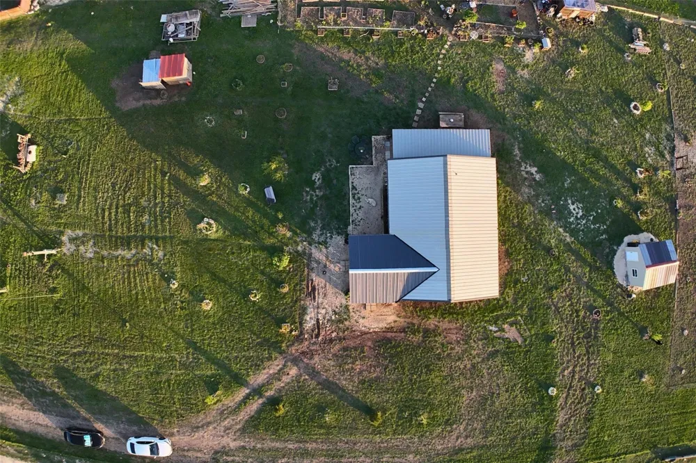 199 Hill County Road 4434 Itasca, TX 76055