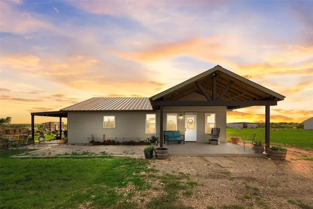 199 Hill County Road 4434 Itasca, TX 76055