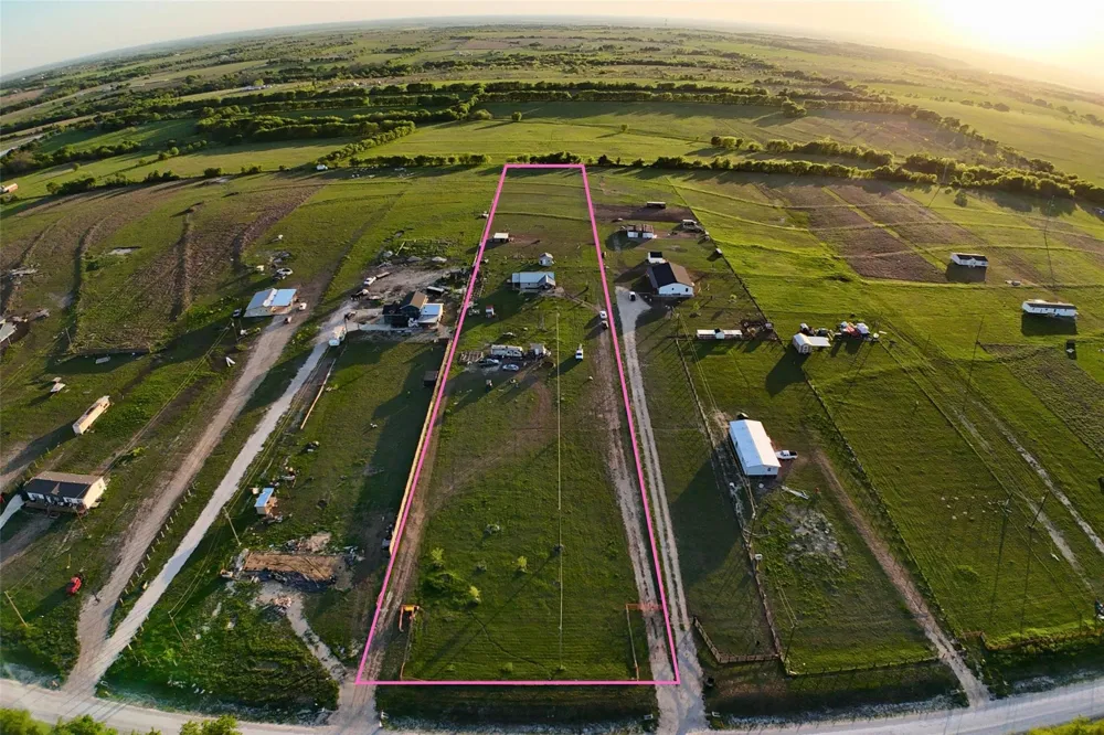 199 Hill County Road 4434 Itasca, TX 76055