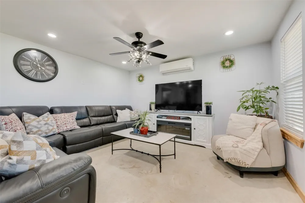 199 Hill County Road 4434 Itasca, TX 76055