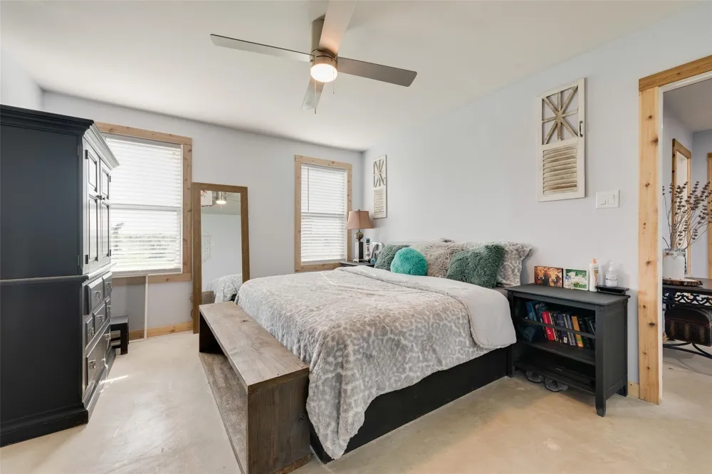 199 Hill County Road 4434 Itasca, TX 76055