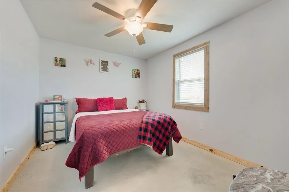 199 Hill County Road 4434 Itasca, TX 76055