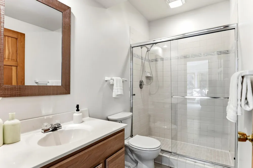 782 Evergreen Knolls Mendota Heights, MN 55118