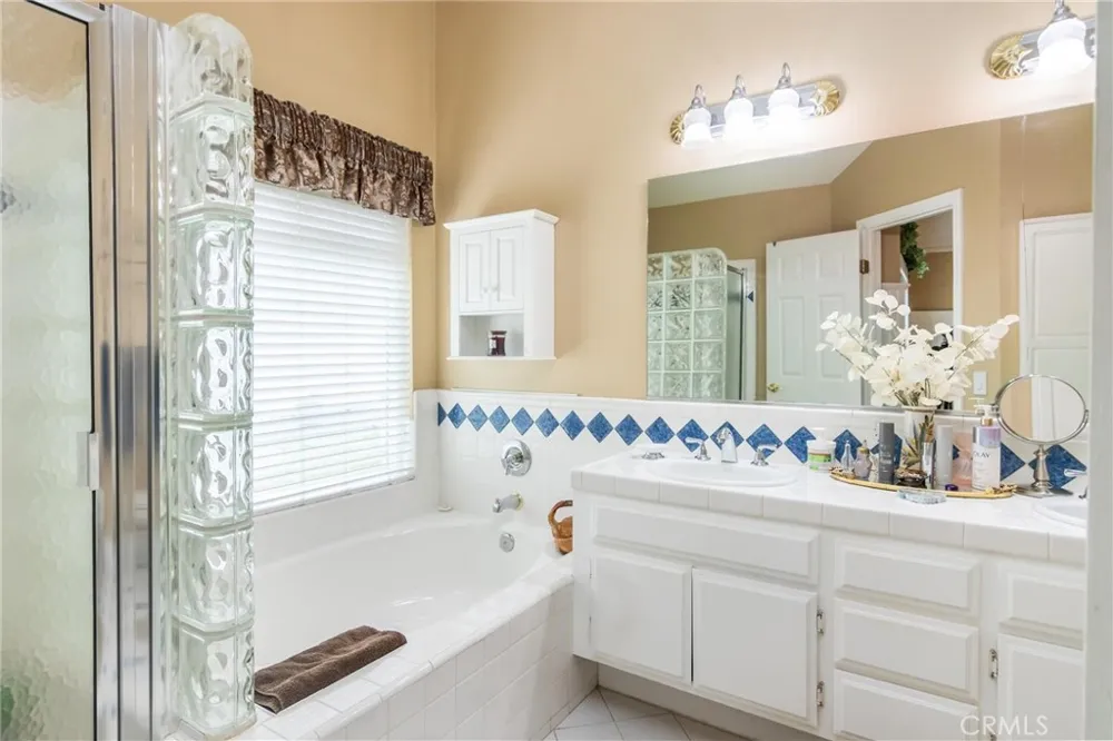 980 Witherspoon Drive Thousand Oaks, CA 91360
