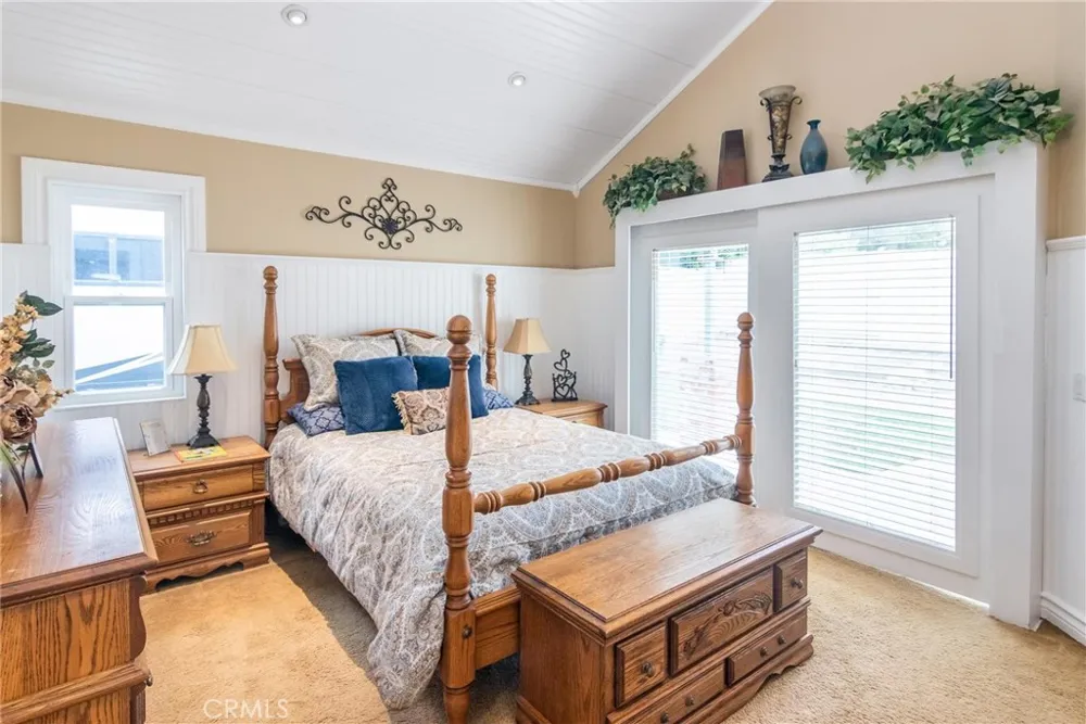 980 Witherspoon Drive Thousand Oaks, CA 91360
