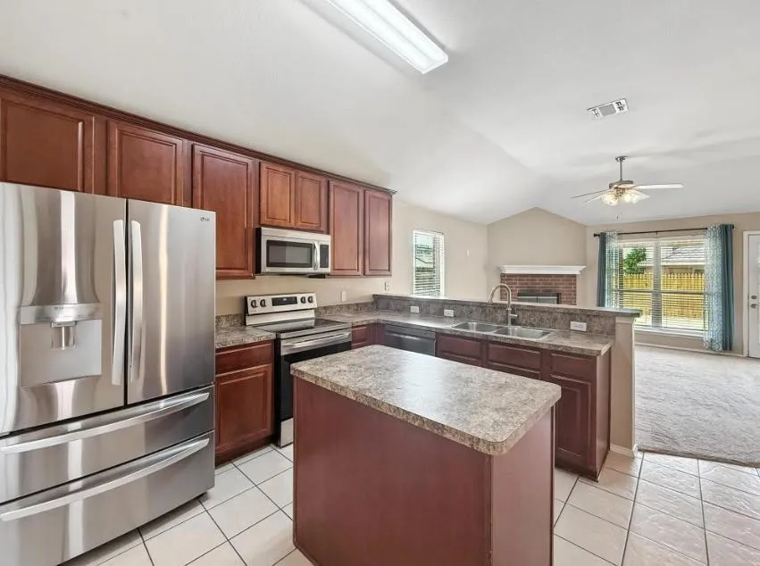 4720 Topaz Lane Granbury, TX 76049