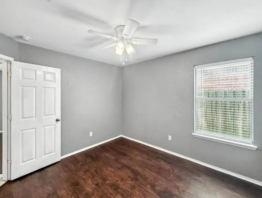 4720 Topaz Lane Granbury, TX 76049