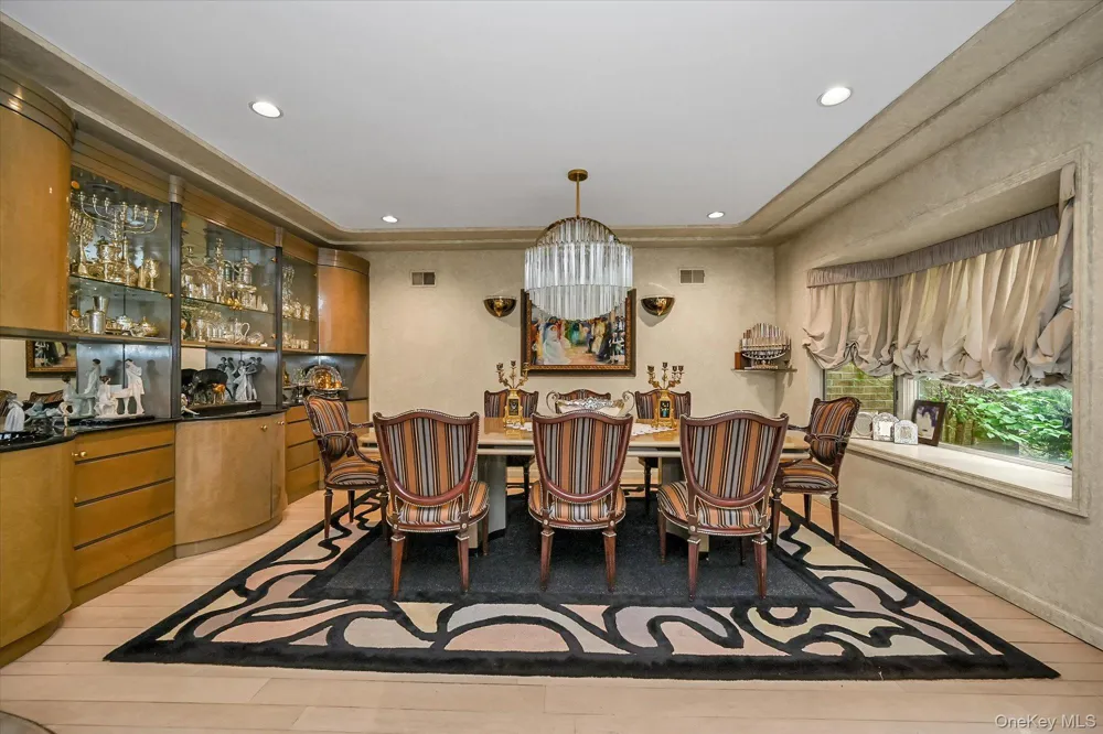 138-45 78th Drive Kew Garden Hills, NY 11367