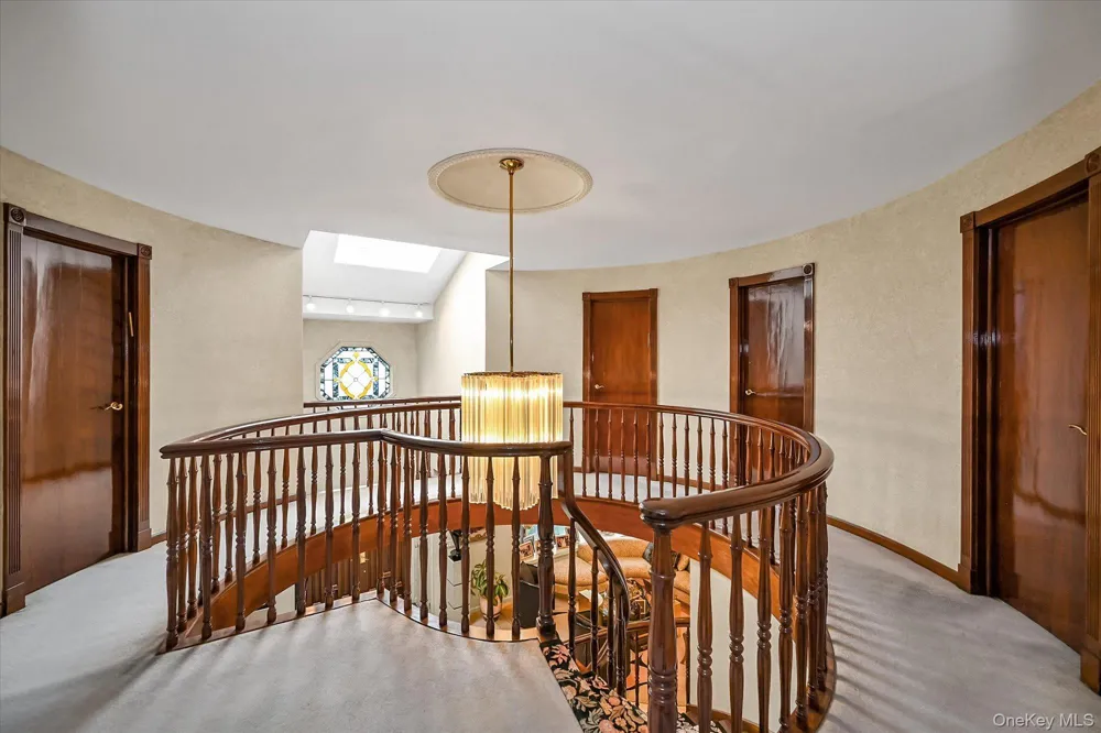 138-45 78th Drive Kew Garden Hills, NY 11367