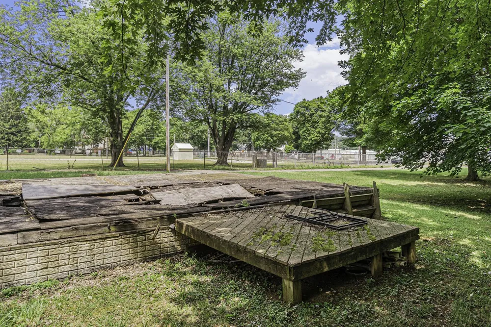 309 Montgomery Street Jackson, MI 49202