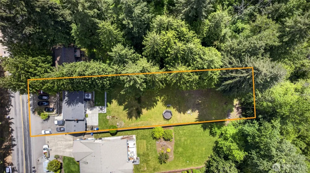 4216 W Tapps Drive E Lake Tapps, WA 98391