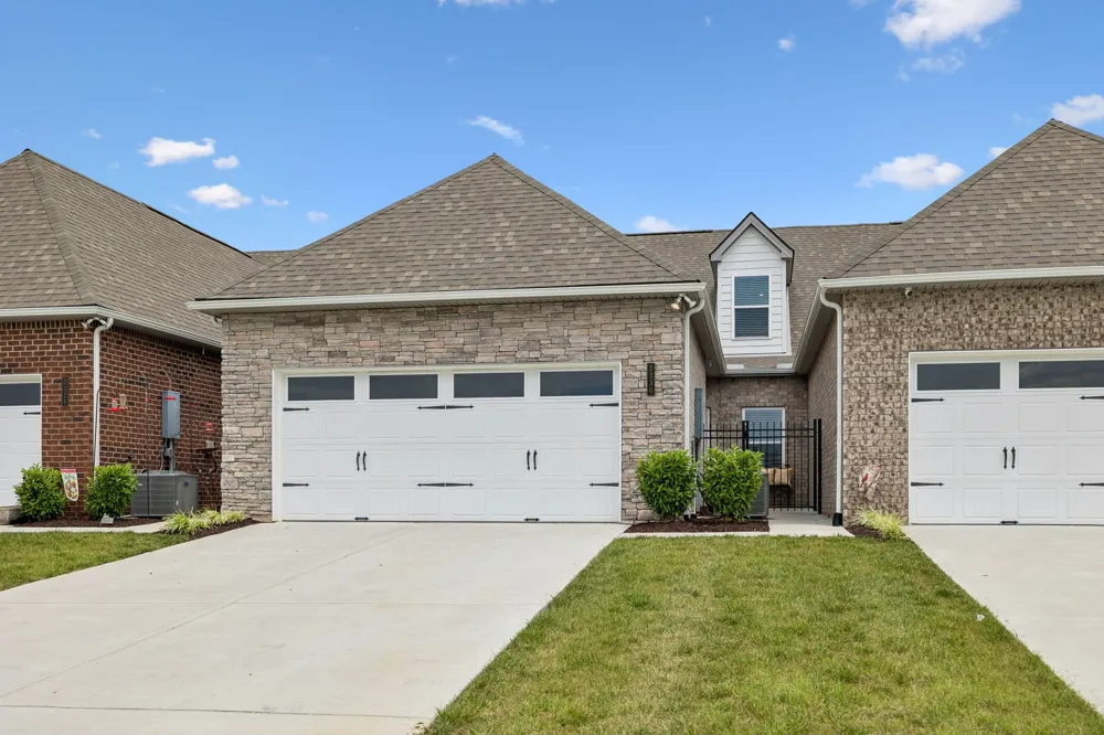 2330 Laurelstone Dr Murfreesboro, TN 37130