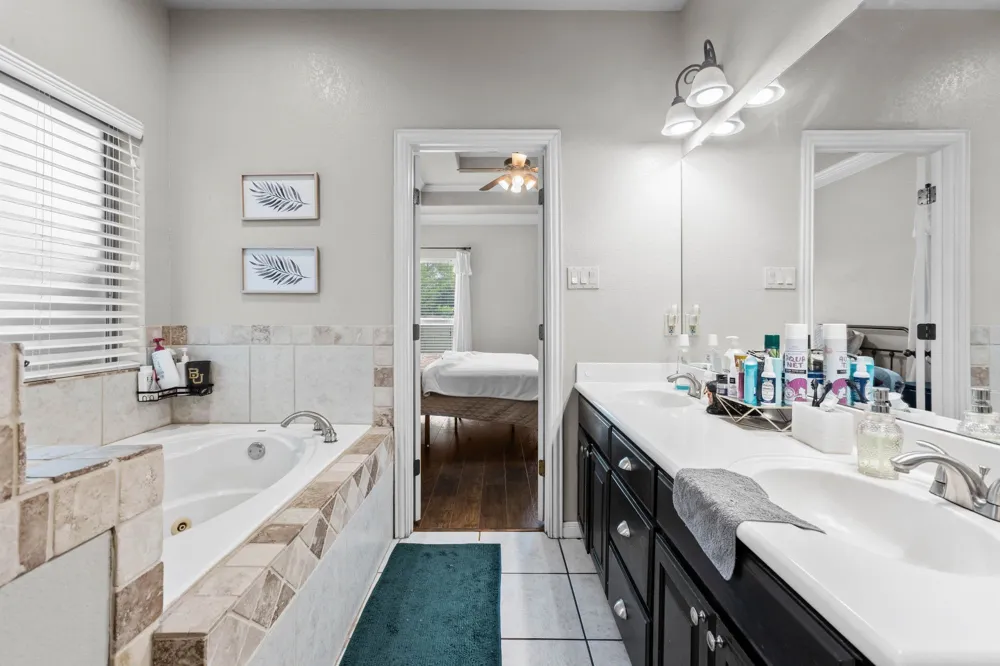 3148 Lippizan Street Robinson, TX 76706