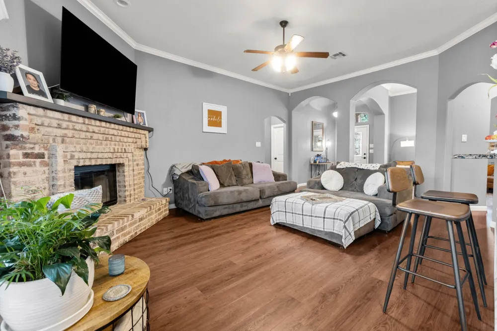 3148 Lippizan Street Robinson, TX 76706