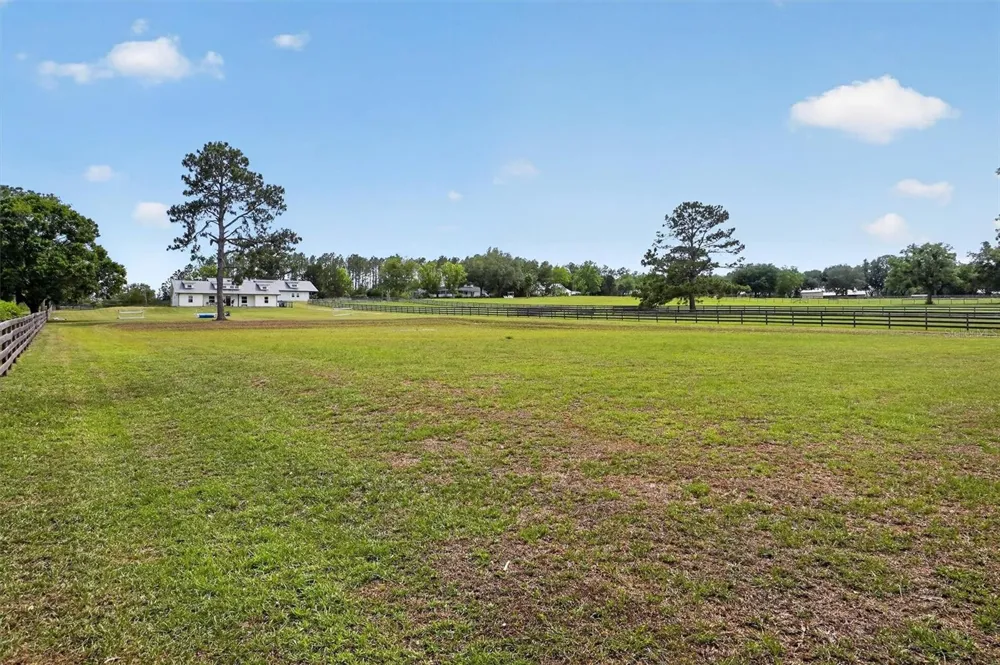 13009 NW 123RD PLACE Alachua, FL 32615