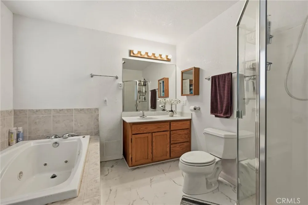 18685 Oak Grove Hidden Valley Lake, CA 95467
