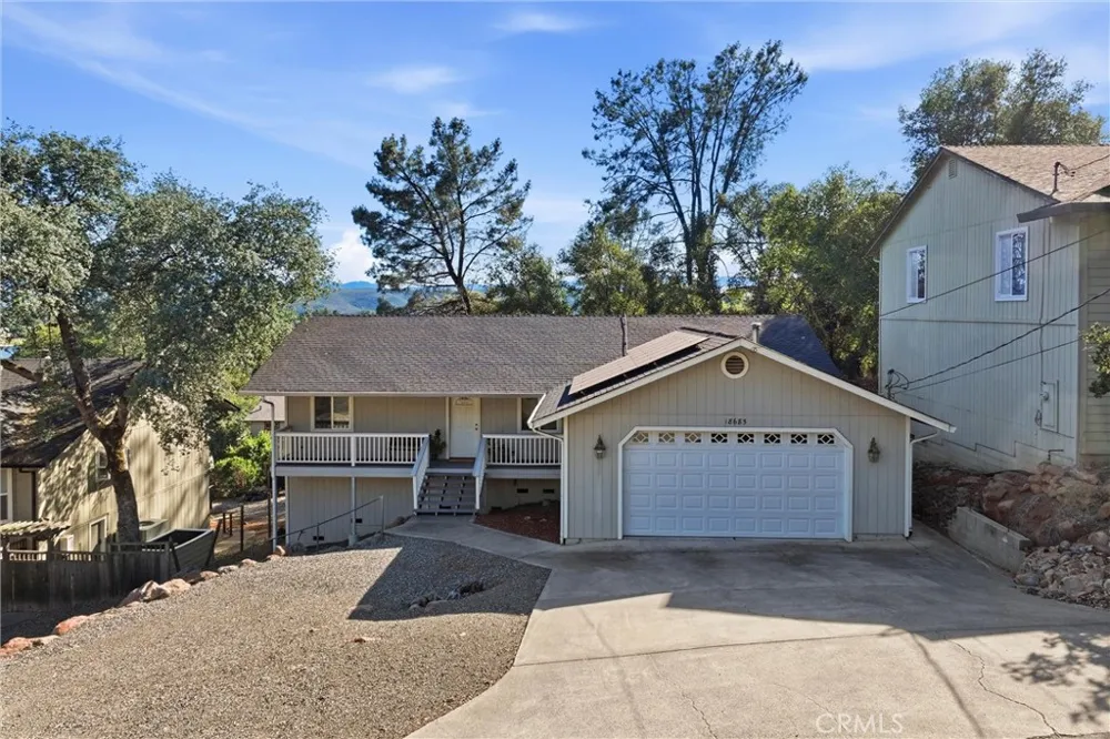 18685 Oak Grove Hidden Valley Lake, CA 95467