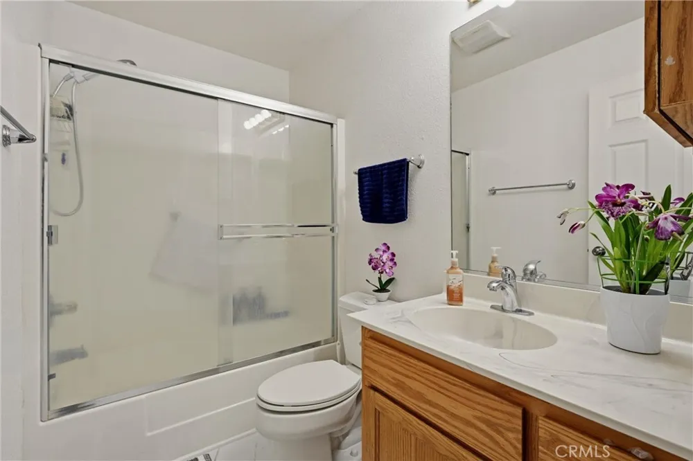 18685 Oak Grove Hidden Valley Lake, CA 95467