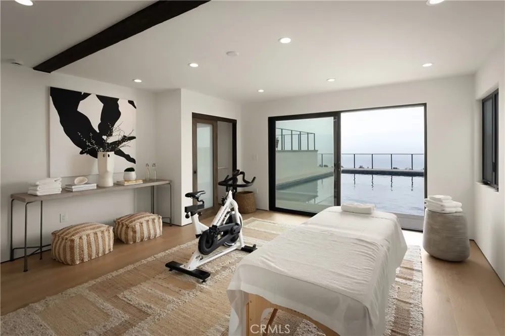 28711 Cedarbluff Drive Rancho Palos Verdes, CA 90275