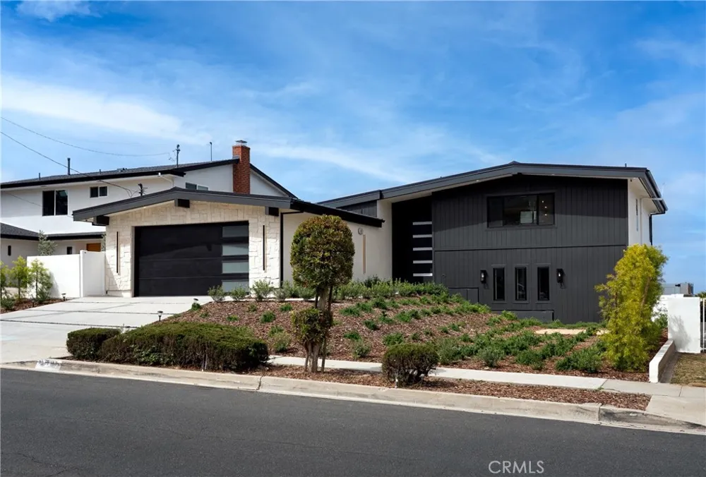 28711 Cedarbluff Drive Rancho Palos Verdes, CA 90275