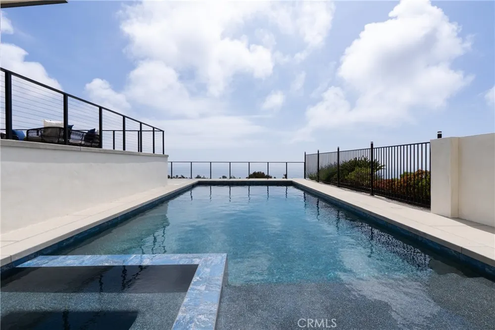 28711 Cedarbluff Drive Rancho Palos Verdes, CA 90275