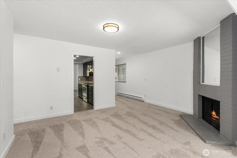 12517 NE 23rd Place #A3 Bellevue, WA 98005