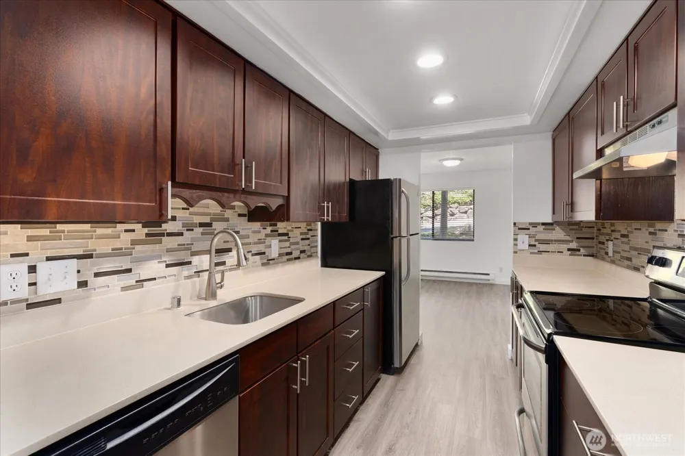 12517 NE 23rd Place #A3 Bellevue, WA 98005