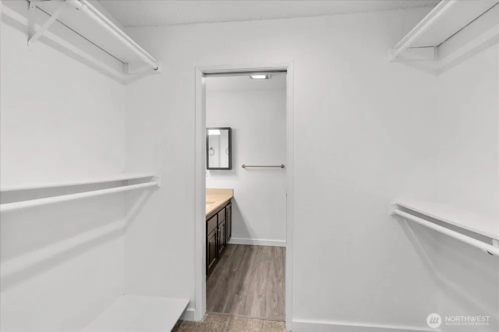 12517 NE 23rd Place #A3 Bellevue, WA 98005