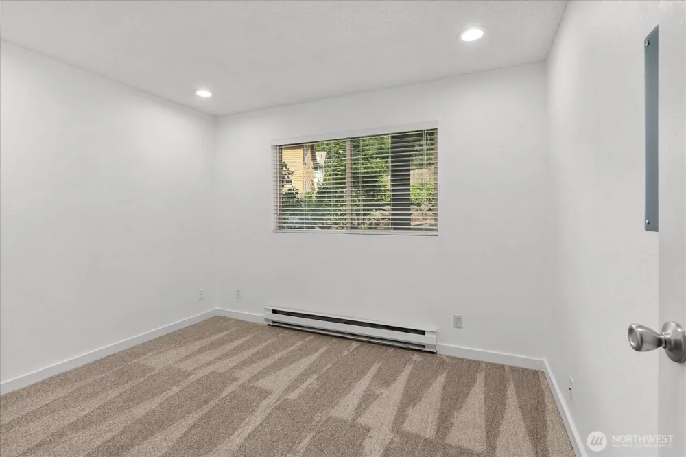 12517 NE 23rd Place #A3 Bellevue, WA 98005