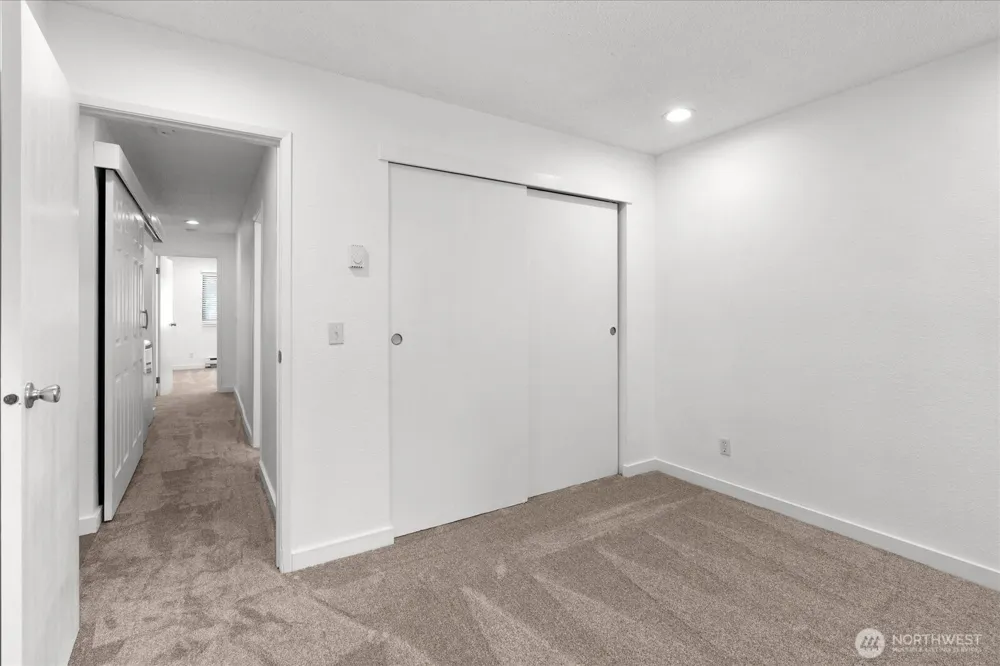 12517 NE 23rd Place #A3 Bellevue, WA 98005